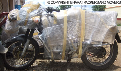 packing of bajaj pulsar in our bike transport process